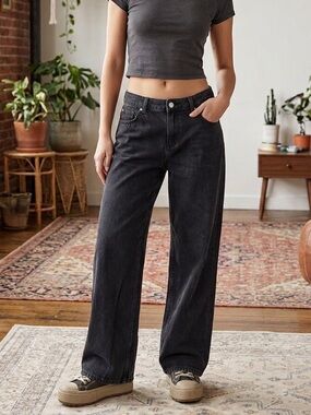 Garage Low-Rise Baggy Wide Leg Jeans - Washed Black Y2K 90s Grunge Vibe- Size 29